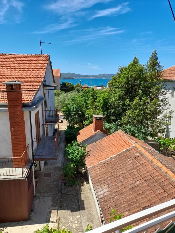Apartment Gotovina Biograd Na Moru Exterior photo